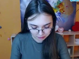 EmmaRobertsonn naked on cam. Free Live Sex Chat Room