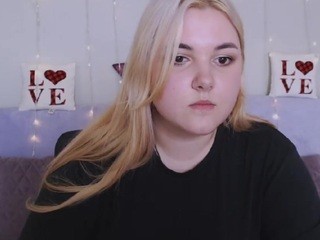 JaniceWard naked on cam. Free Live Sex Chat Room