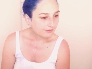 KittyVibes naked on cam. Free Live Sex Chat Room