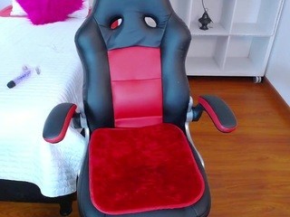 Melanie-18 naked on cam. Free Live Sex Chat Room