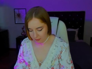 SofieAngel naked on cam. Free Live Sex Chat Room