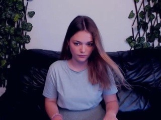 CaitlinSharp naked on cam. Free Live Sex Chat Room