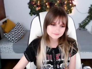 CrystalBae naked on cam. Free Live Sex Chat Room