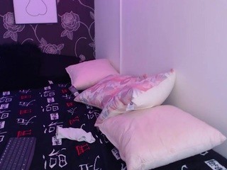 ?, ?Shopia?? naked on cam. Free Live Sex Chat Room