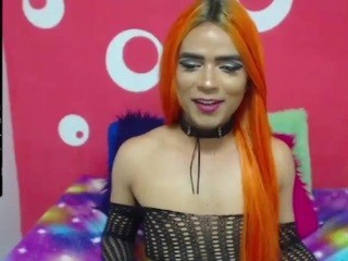 Jessie-Doll naked on cam. Free Live Sex Chat Room