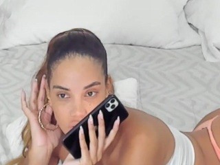 Jhojannablandon naked on cam. Free Live Sex Chat Room