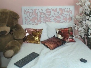 Kitty-Hot66 naked on cam. Free Live Sex Chat Room