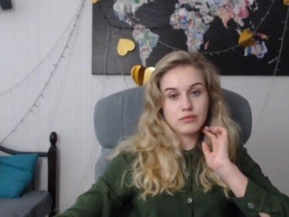 Laciesta naked on cam. Free Live Sex Chat Room