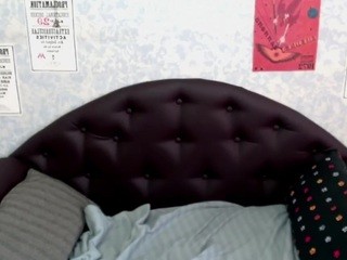 Lisiam naked on cam. Free Live Sex Chat Room