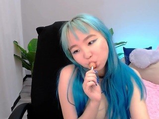 Maly-Vine naked on cam. Free Live Sex Chat Room