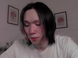 MoraiYnn naked on cam. Free Live Sex Chat Room