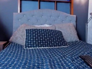 pau-la naked on cam. Free Live Sex Chat Room