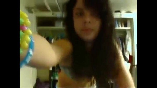 Striptease da novinha