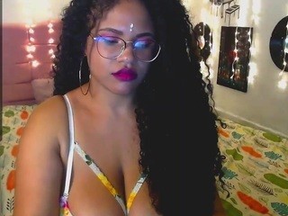 ALEIA-SCOTT naked on cam. Free Live Sex Chat Room