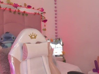 ?, ???????????? ?? naked on cam. Free Live Sex Chat Room