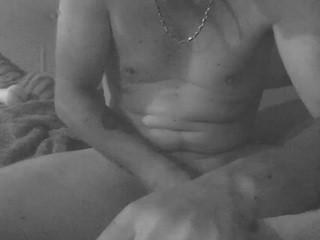 Johnny Kicks naked on cam. Free Live Sex Chat Room