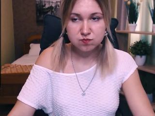 lovely-melony naked on cam. Free Live Sex Chat Room