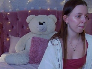 LucyLovelle naked on cam. Free Live Sex Chat Room