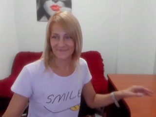 Olivia-Bali naked on cam. Free Live Sex Chat Room