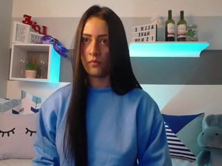 PAURODRIIGUEZZ naked on cam. Free Live Sex Chat Room
