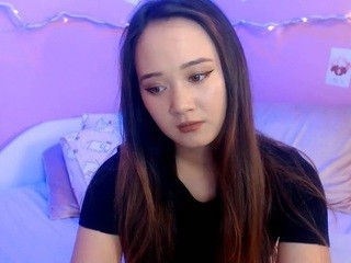 PinkiMoon naked on cam. Free Live Sex Chat Room