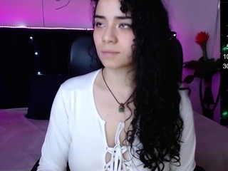 SAMANTHAAK69 naked on cam. Free Live Sex Chat Room