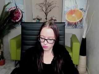 AelitaDear naked on cam. Free Live Sex Chat Room