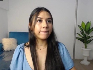 Ashley-Parcker naked on cam. Free Live Sex Chat Room