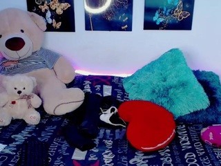 crazzyval naked on cam. Free Live Sex Chat Room