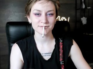 I am Mistress GABRIEL naked on cam. Free Live Sex Chat Room