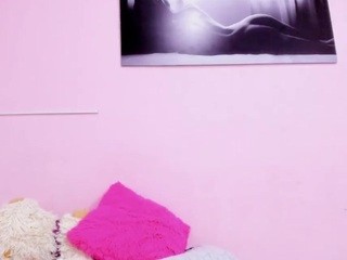 katte-lander5 naked on cam. Free Live Sex Chat Room