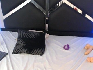 lia-nassar naked on cam. Free Live Sex Chat Room