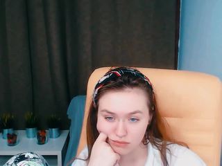 LietteMoore naked on cam. Free Live Sex Chat Room