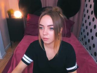 SammyHoward naked on cam. Free Live Sex Chat Room