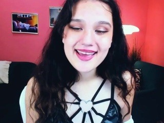 LunaLoops naked on cam. Free Live Sex Chat Room