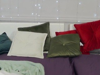 TimatiShale naked on cam. Free Live Sex Chat Room