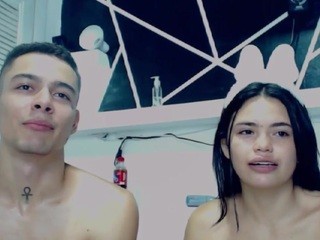 bonnie and clyde naked on cam. Free Live Sex Chat Room