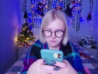 Elisabeth naked on cam. Free Live Sex Chat Room