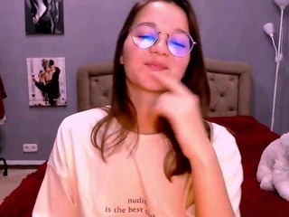 Joanne-Snyder naked on cam. Free Live Sex Chat Room