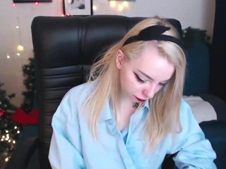 MarthaCameron naked on cam. Free Live Sex Chat Room