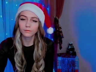 MelisaHeart naked on cam. Free Live Sex Chat Room