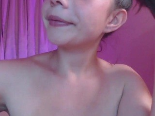 Samantha-pink21 naked on cam. Free Live Sex Chat Room