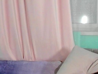 SweetMeow naked on cam. Free Live Sex Chat Room