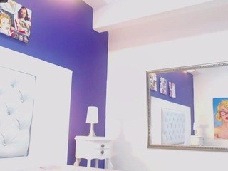 EvaCruzz naked on cam. Free Live Sex Chat Room
