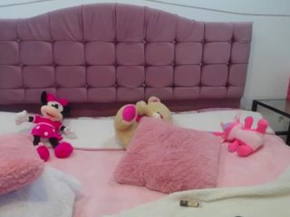 Kim-Jeeso naked on cam. Free Live Sex Chat Room
