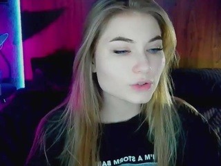 MilksShake naked on cam. Free Live Sex Chat Room