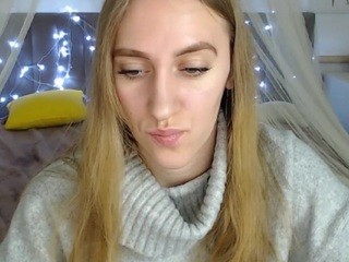 WishGirl naked on cam. Free Live Sex Chat Room