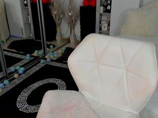 ♠, ️♛ Mazikeen30♛♠️ naked on cam. Free Live Sex Chat Room