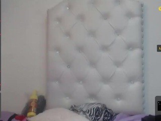 sara , ♥♥ naked on cam. Free Live Sex Chat Room