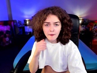 Sweety-Michelle naked on cam. Free Live Sex Chat Room